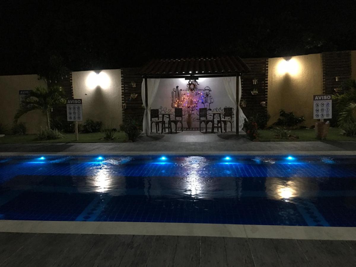 Hotel Virgulino Olho d'Agua do Casado Eksteriør billede